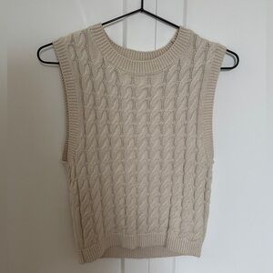 a&f cable knit sweater vest
